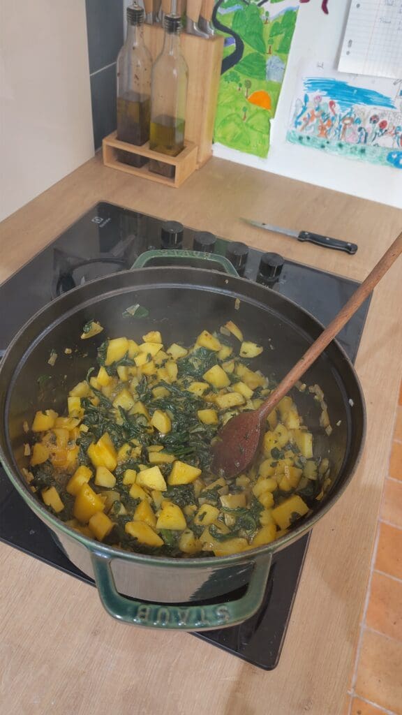 recette de aloo palaak pommes de terre epinards cuisson