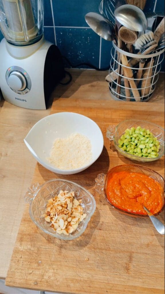 pesto rouge grana padano amandes effilees et edamame